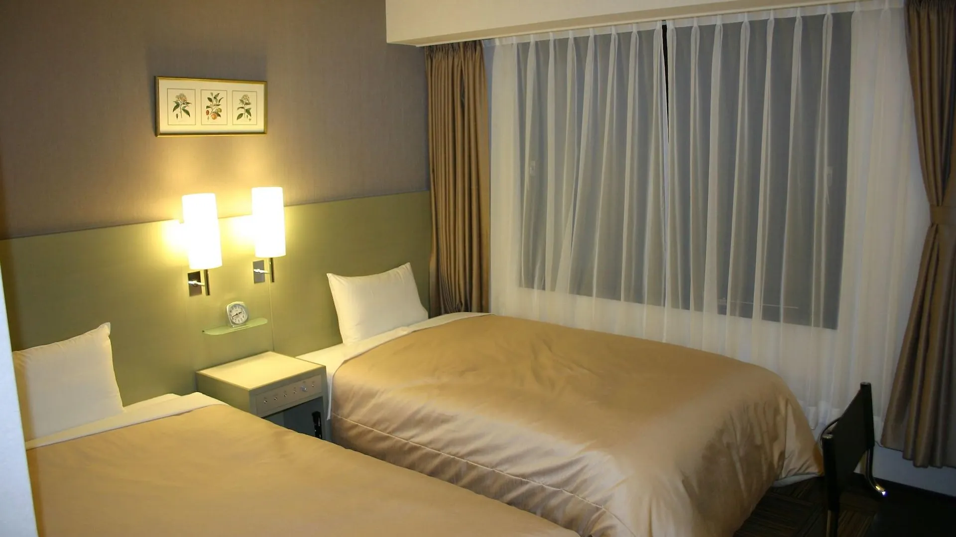 Grand Central Hotel Tokyo 3*,