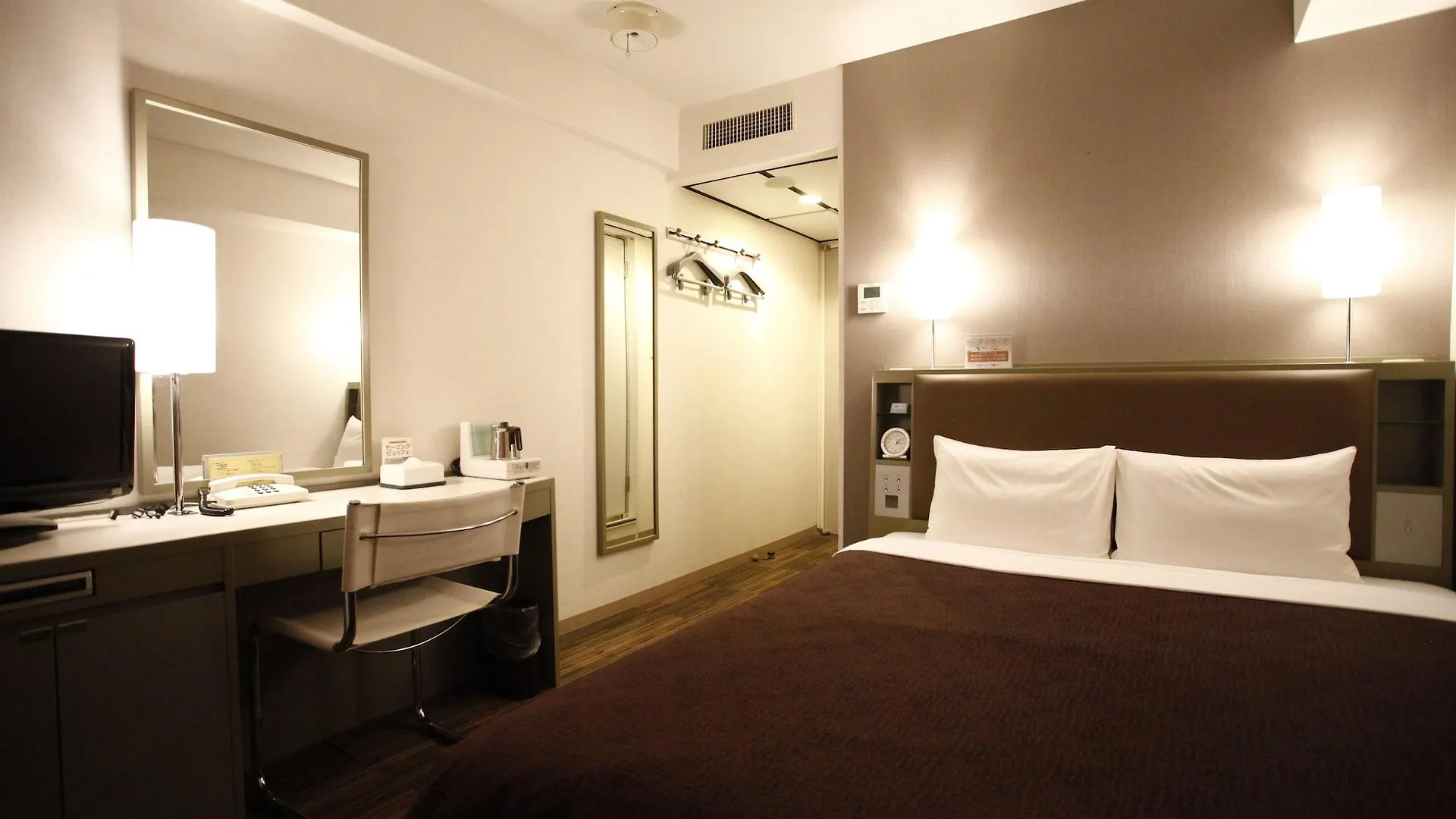 ***  Grand Central Hotel Tokyo Japan